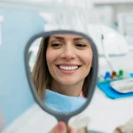 لومینیرز دندان چیست؟ لومینیرز بهتر است یا کامپوزیت ؟